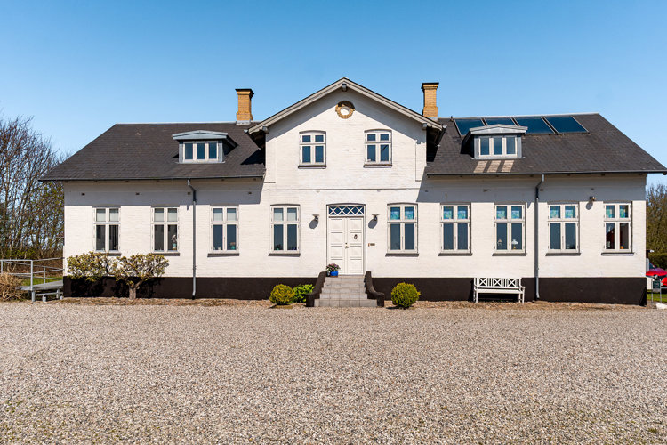 Ronæsbrovej 12