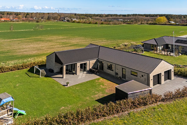 Ejendommen