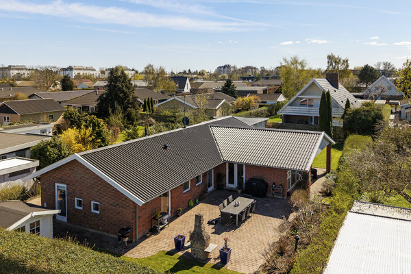 Ejendommen
