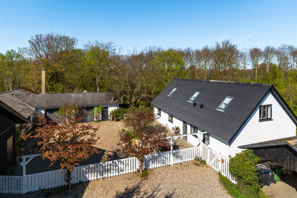 Ejendommen