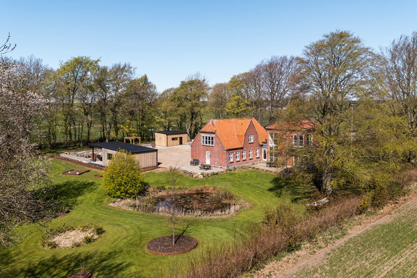 Ejendommen