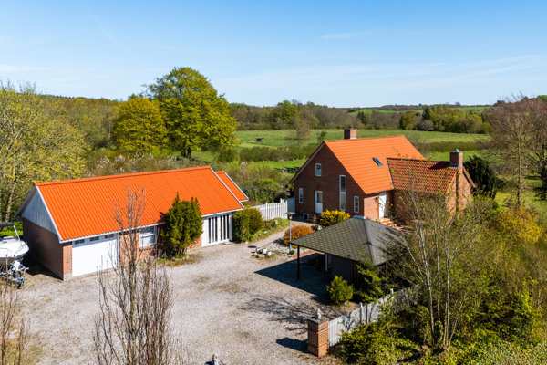 Ejendommen