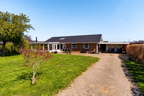 Indkørsel