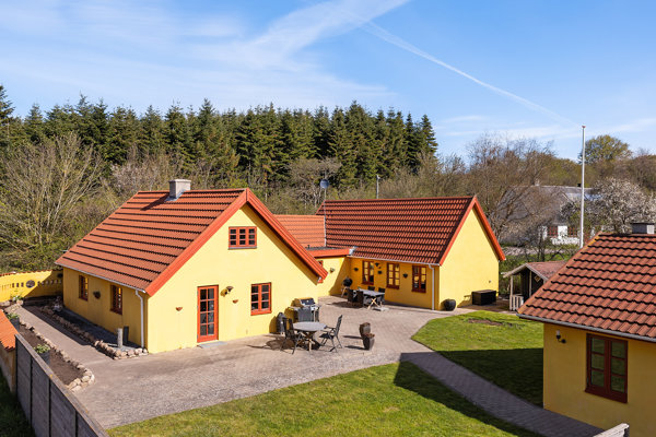 Ejendommen
