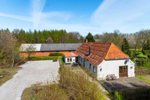 Ejendommen