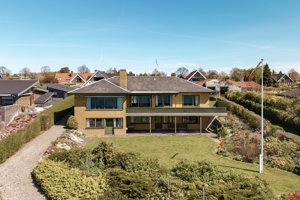 Ejendommen