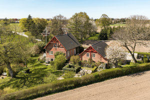 Ejendommen