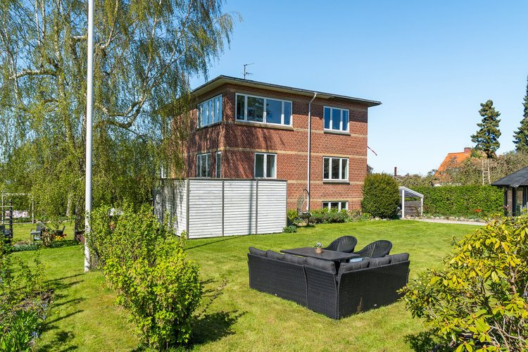 Vinkelhøj 6