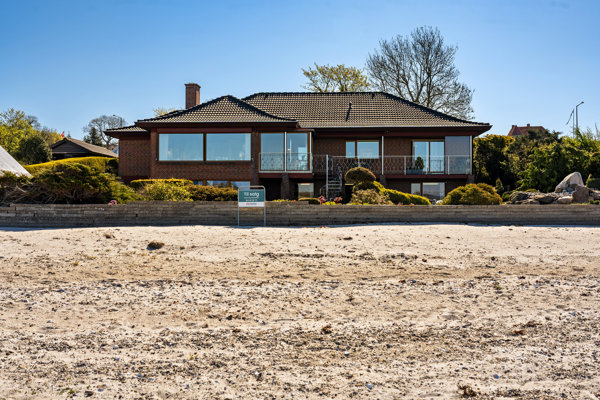 Ejendommen
