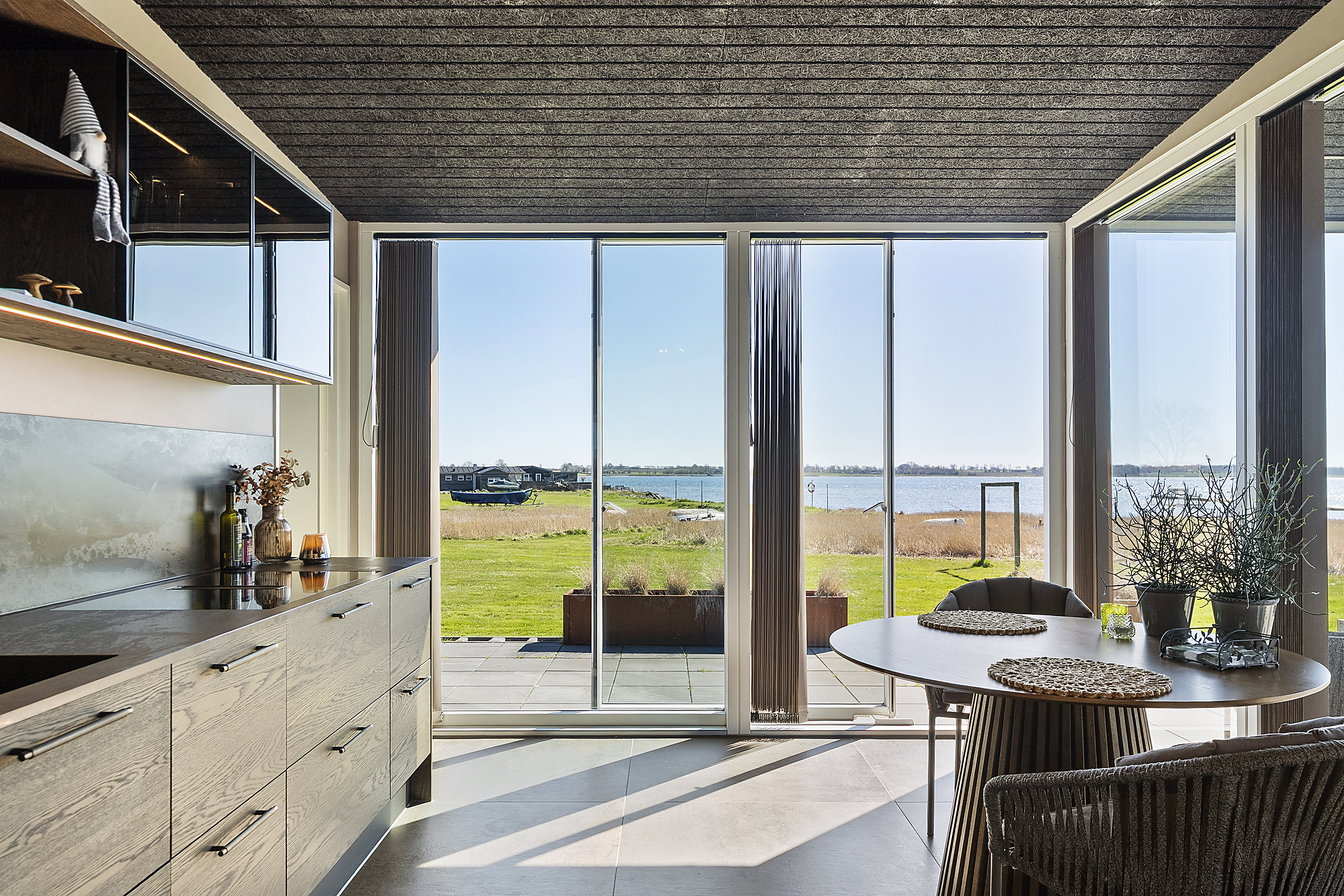 Hus – Munkebo, Strandlysthusene