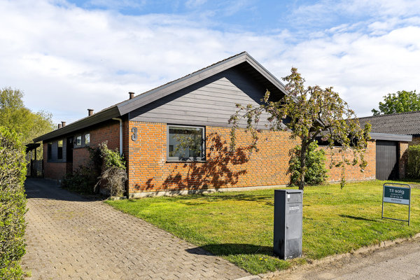 Ejendommen
