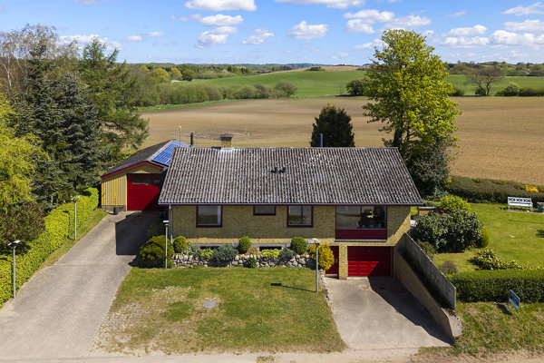 Ejendommen