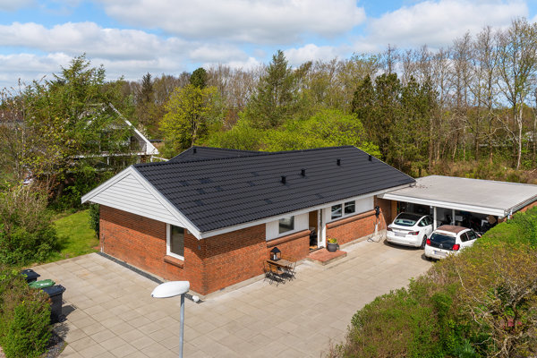 Ejendommen