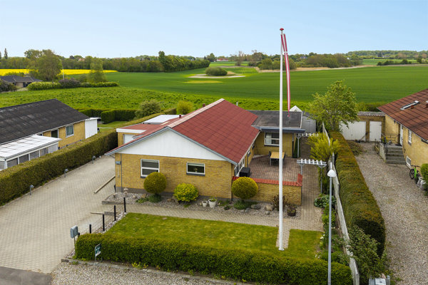 Ejendommen