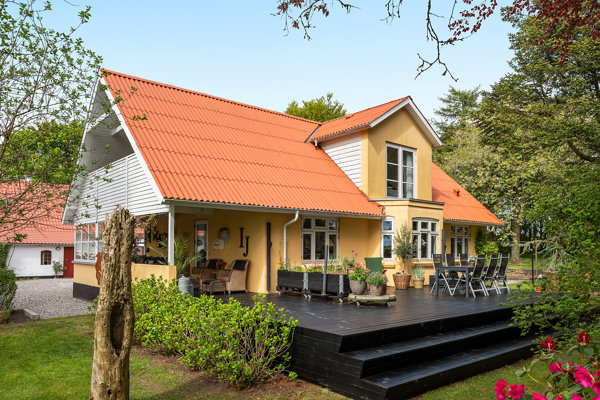 Ejendommen