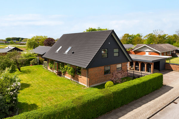 Ejendommen