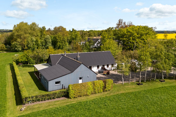 Ejendommen