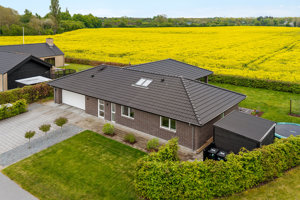 Ejendommen