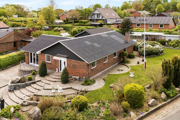 Ejendommen