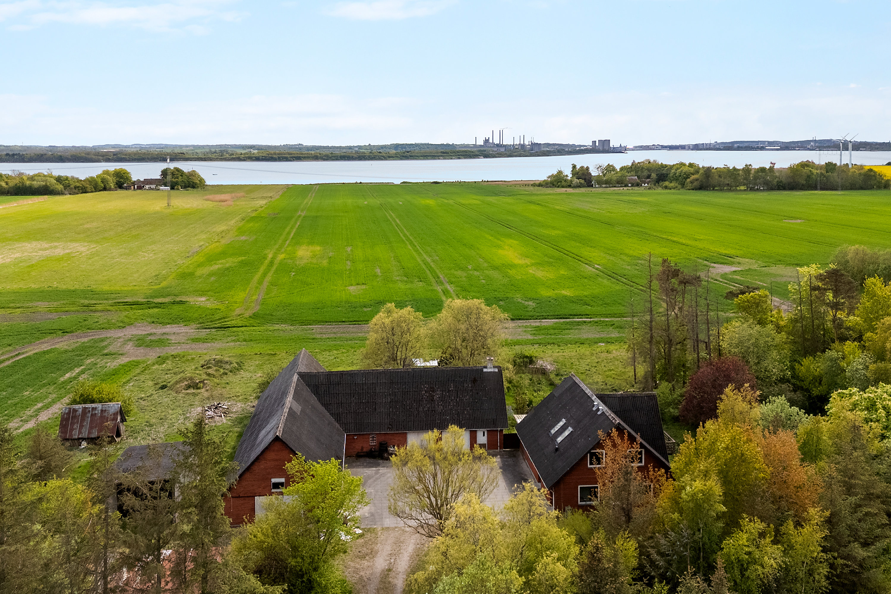 Landejendom på Lerbækvej 35 9310 Vodskov.