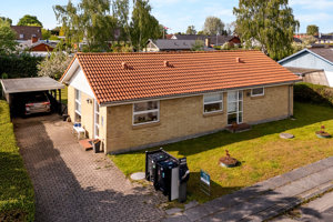 Ejendommen