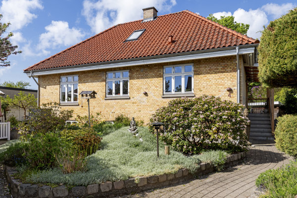 Ejendommen