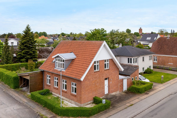 Ejendommen
