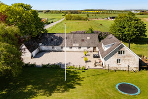 Ejendommen