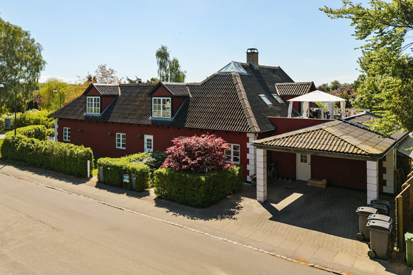 Ejendommen