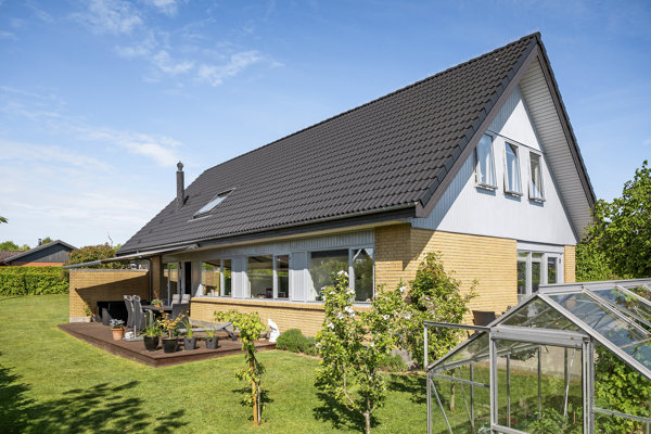 Ejendommen
