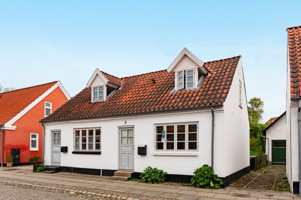 Ejendommen