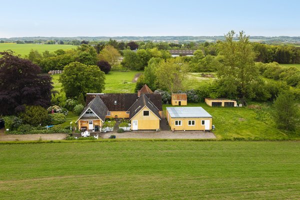 Ejendommen