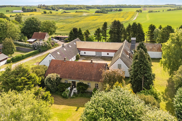 Ejendommen