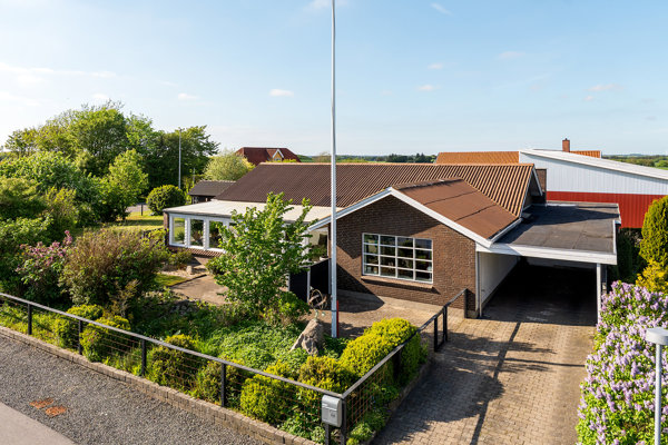 Ejendommen