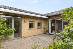 Ejendommen