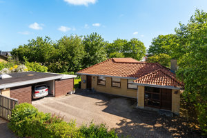 Ejendommen