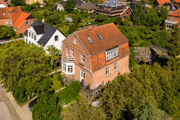 Ejendommen