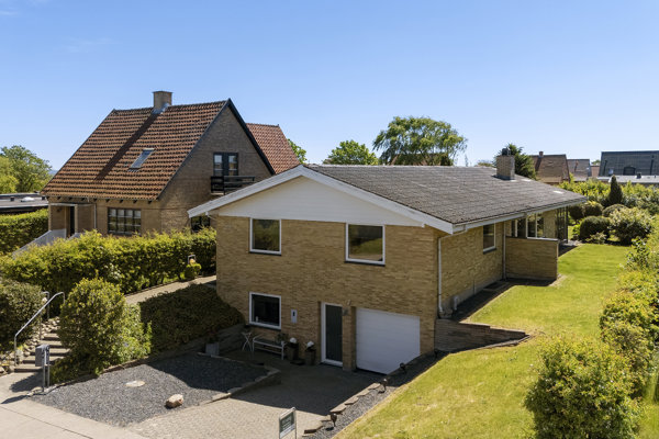 Ejendommen