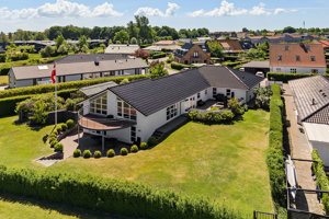 Ejendommen