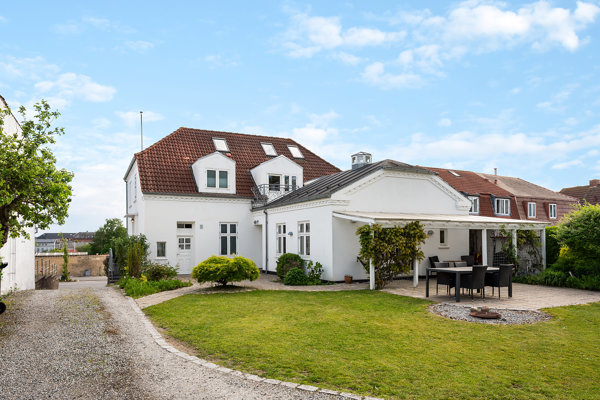 Ejendommen