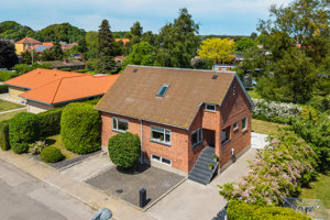 Ejendommen