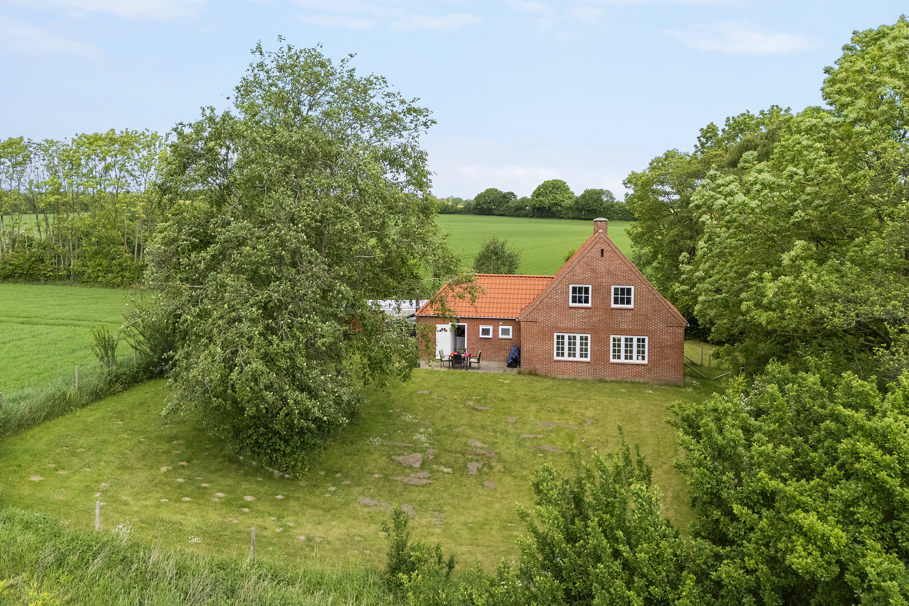 Villa på Bjerning Kirkevej 9 6100 Haderslev.