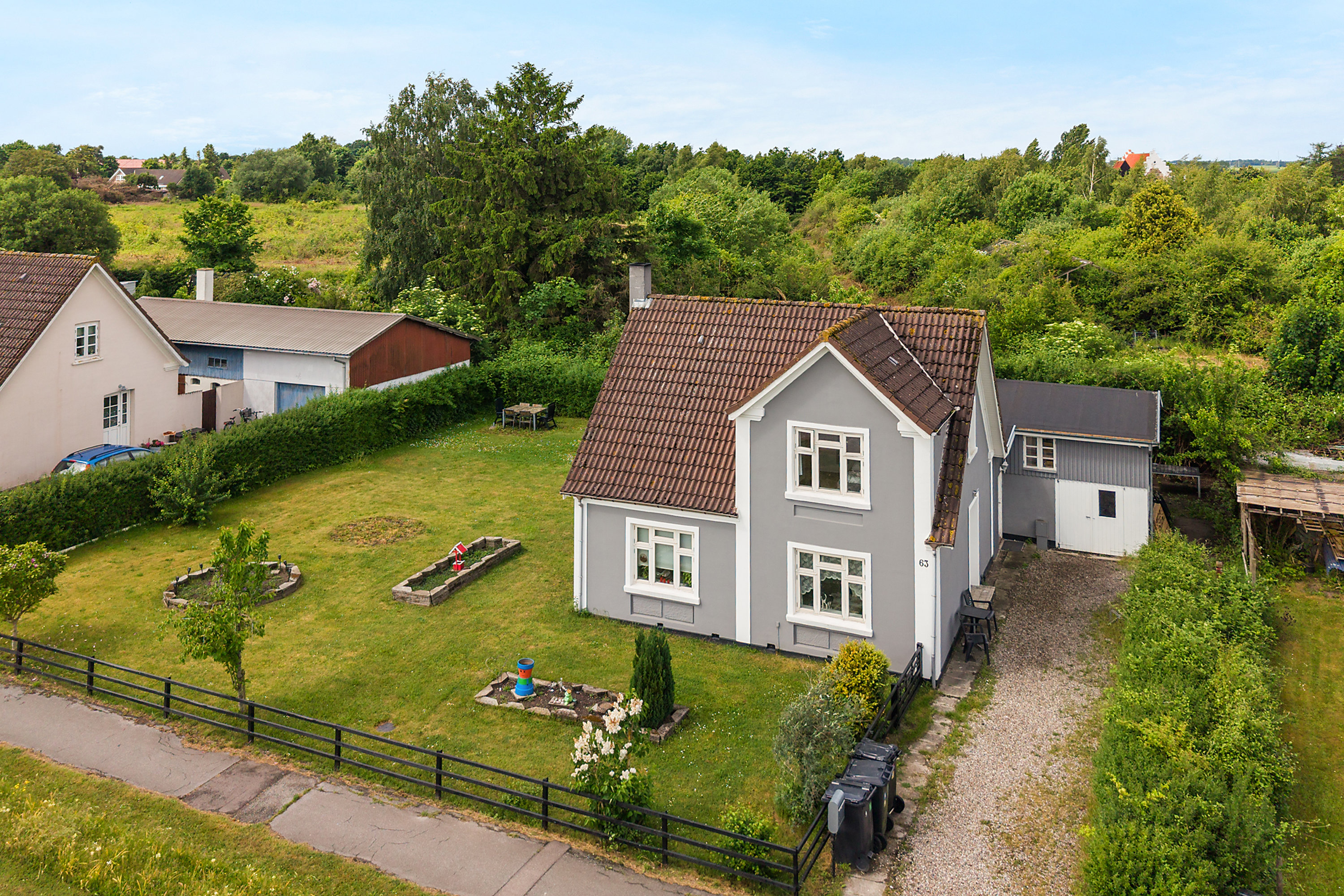 Villa på Hovedgaden 63 4920 Søllested.