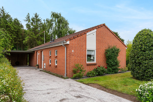 Ejendommen