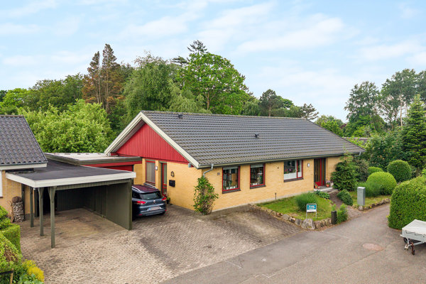 Ejendommen