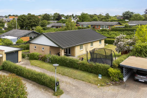 Ejendommen
