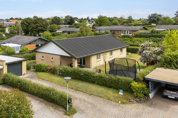 Ejendommen