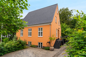 Ejendommen