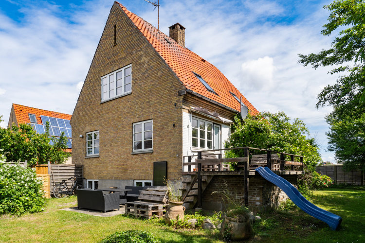 Røde Mellemvej 104
