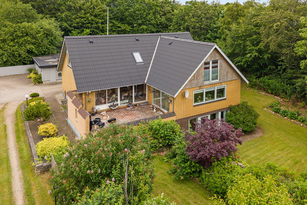 Ejendommen